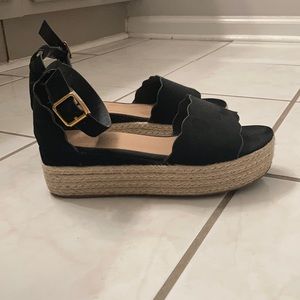 Bamboo Size 8 platform sandal